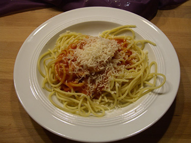 Rezept Nudeln mit Tomatensoße für Kinder